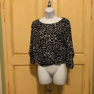 Elegant leopard print Isabella Rodriguez blouse